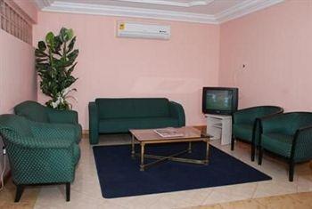 Le Baron Hotel Аккра Экстерьер фото